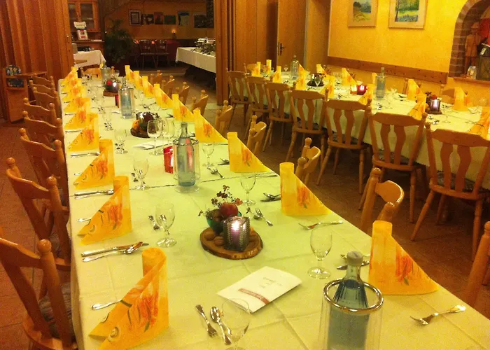 Restaurant Zum Felsenkeller Hotel Sohren